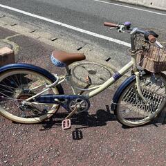 女の子用自転車 　6段変速あり　22インチ
