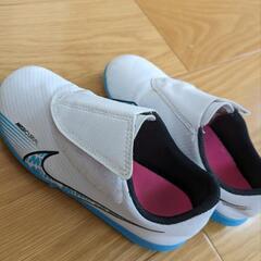 キッズサッカーシューズの画像