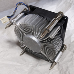 🔅CPUクーラー🔅LGA775用　PBT-GF30-FRの画像