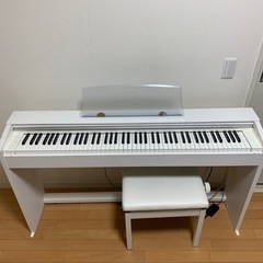 電子ピアノ　CASIO PX-770WE  