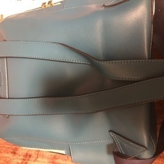 レガートラルゴ 軽いかばんの画像