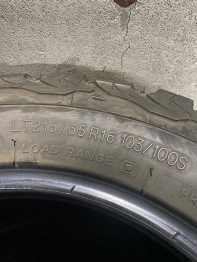 BFグッドリッチ　215/65R16 21年製　ハイエース　など　　