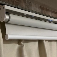 【今週中】ロールスクリーン　カーテンレール取り付けの画像
