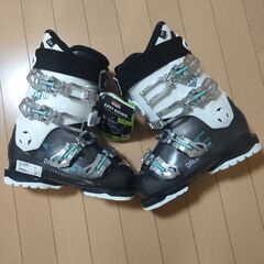 新品ダルベロスキーブーツ dalbello