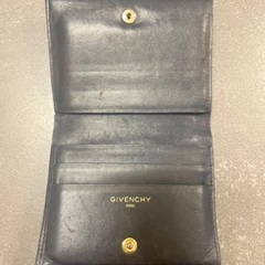 GIVENCHY　折りたたみ財布の画像