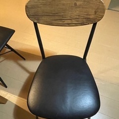 ダイニングテーブル イスセットの画像