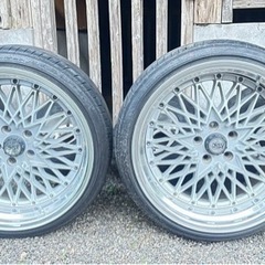 車のパーツ タイヤ、ホイールの画像
