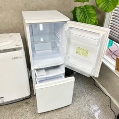 ☑︎ご成約済み🤝 SHARP ホワイト家電セット✨ 一人暮らしに👀 高年式💫の画像