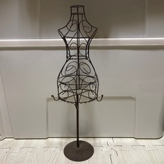 アクセサリー用のミニトルソー(高さ約36cm)