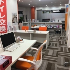お子様と出勤可能な会社‼️定員わずか‼️服装・髪など自由‼️簡単な電話受付業務‼️の画像