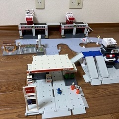 【成約済】トミカ　ビルドシティ　おもちゃ ミニカート