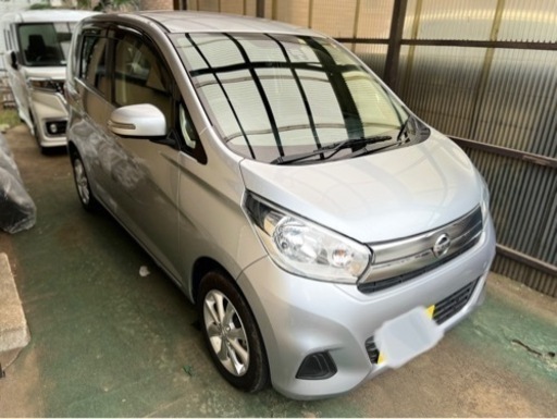 日産　デイズ　XVセレクション　全方位モニター