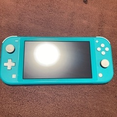 任天堂switchライト中古の画像