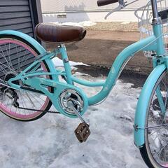 子供自転車　22型ライトブルー6段変速の画像