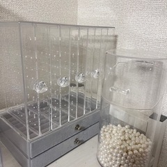 化粧品収納ボックス、アクセサリー収納ボックス、化粧ブラシ収納ボックスの画像