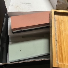 砥石セット（数回使用済み　放置していたのでカビあり）の画像
