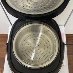 炊飯器　6合　タッチパネル　低糖の画像