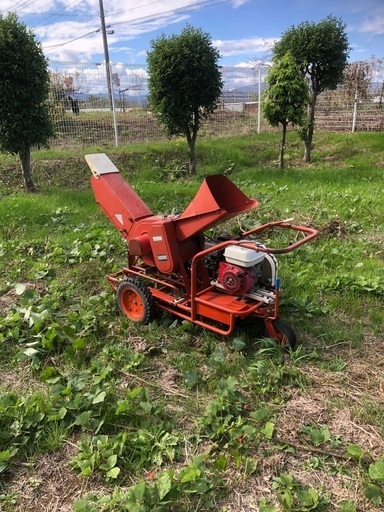 ロビン粉砕機　5.5馬力