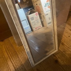 アンティーク調　長方形　ホワイト　アイボリー　白　洋風　北欧風　壁掛け　立て掛け　スタンドミラー　シャビーシック　木製　家具 ミラー/鏡の画像