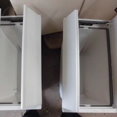 JM18421)ペダル式ゴミ箱2個セット 容量：４５リットル　幅：約26cm 高さ：約56cm 奥行：約48cm 中古品【取りに来られる方限定】の画像