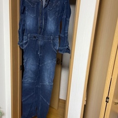 ツナギの画像