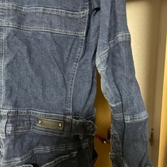 ツナギの画像
