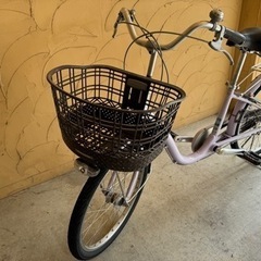 自転車 折りたたみ自転車の画像