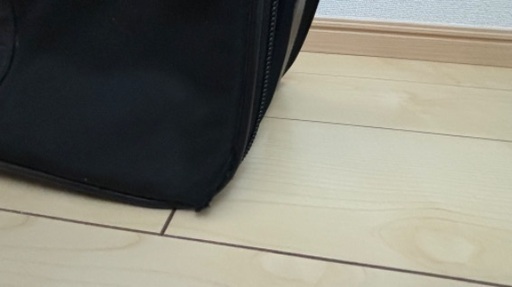 PRADA プラダ キャリーバッグ 中古