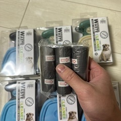 犬散歩時糞拾うやつの画像