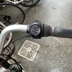 自転車 電動アシスト自転車の画像