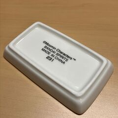 ムーミン「眠いひととき」シーン小皿 （10.5×6cm）の画像