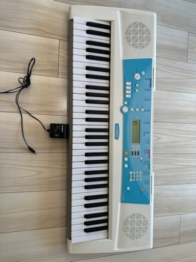 YAMAHA 電子キーボード　送付も可