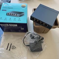TP-Link 5ポート LANハブ 10/100/1000Mb...