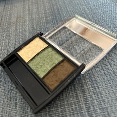 ☆メディア　グラデカラーアイシャドウ☆の画像