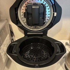 ヘルシオホットクック　KN-HW24G-W 2.4Lの画像
