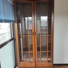 決定済み！食器棚使ってください！