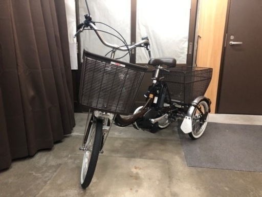 自転車　電動アシスト三輪車