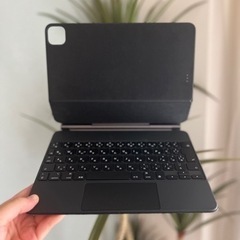 【ネット決済可】iPad Pro 11inch Magic Ke...