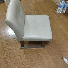 回転椅子の画像