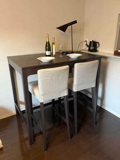 IKEA ダイニングテーブル（2〜4人）