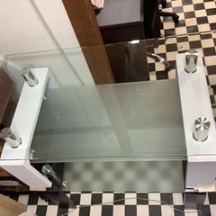 【リサイクルサービス八光】幅110cm　強化ガラス天板　ホワイトセンターガラステーブルの画像