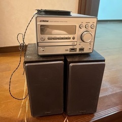 CDプレイヤー、スピーカー