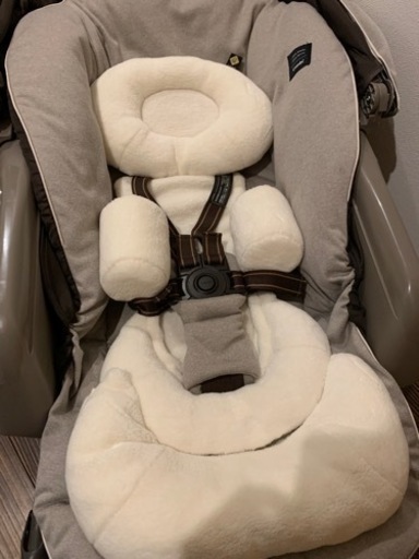 コンビ　ネムリラ　AUTO  電動ハイローチェア