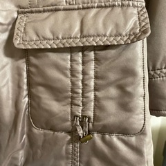 レディースコートの画像