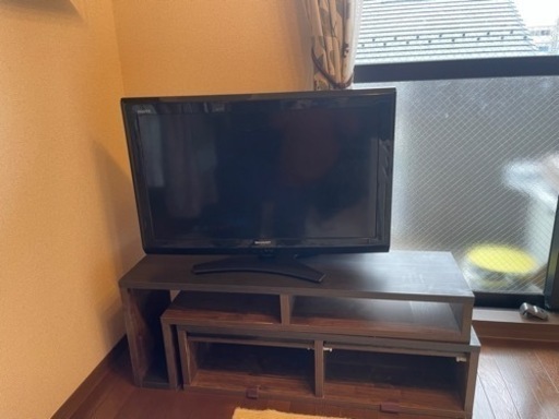 【お譲り先決定済】SHARP 32Vテレビ+テレビ台