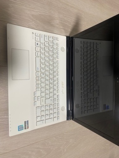 ノートパソコンNEC LAVIE i7 16GB SSD搭載