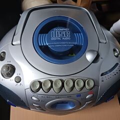 (中古)フィフティ　カセットレコーダー ステレオCDラジカセ（ご予約済）の画像