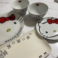 ローソン ハローキティ プレート ボウル 食器 セットの画像