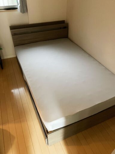 セミダブルサイズ チェストベッド コンセント付き CA000