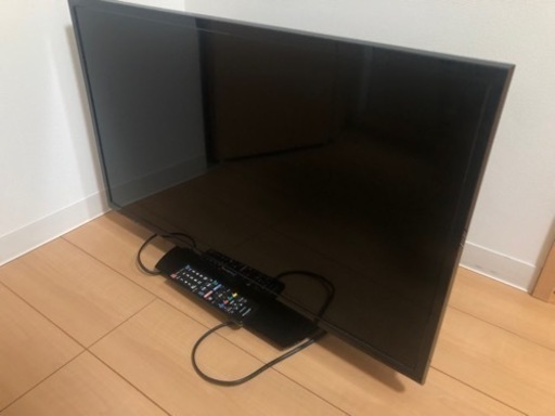 SHARP 液晶テレビ　32型　2016年製